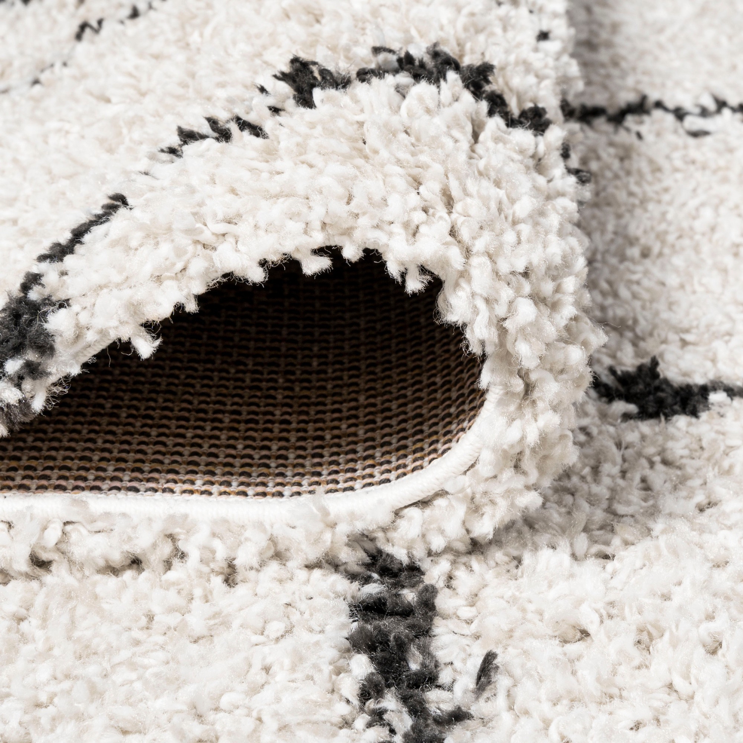 Tapis décoratif à poils longs à motif diamant marocain Inca