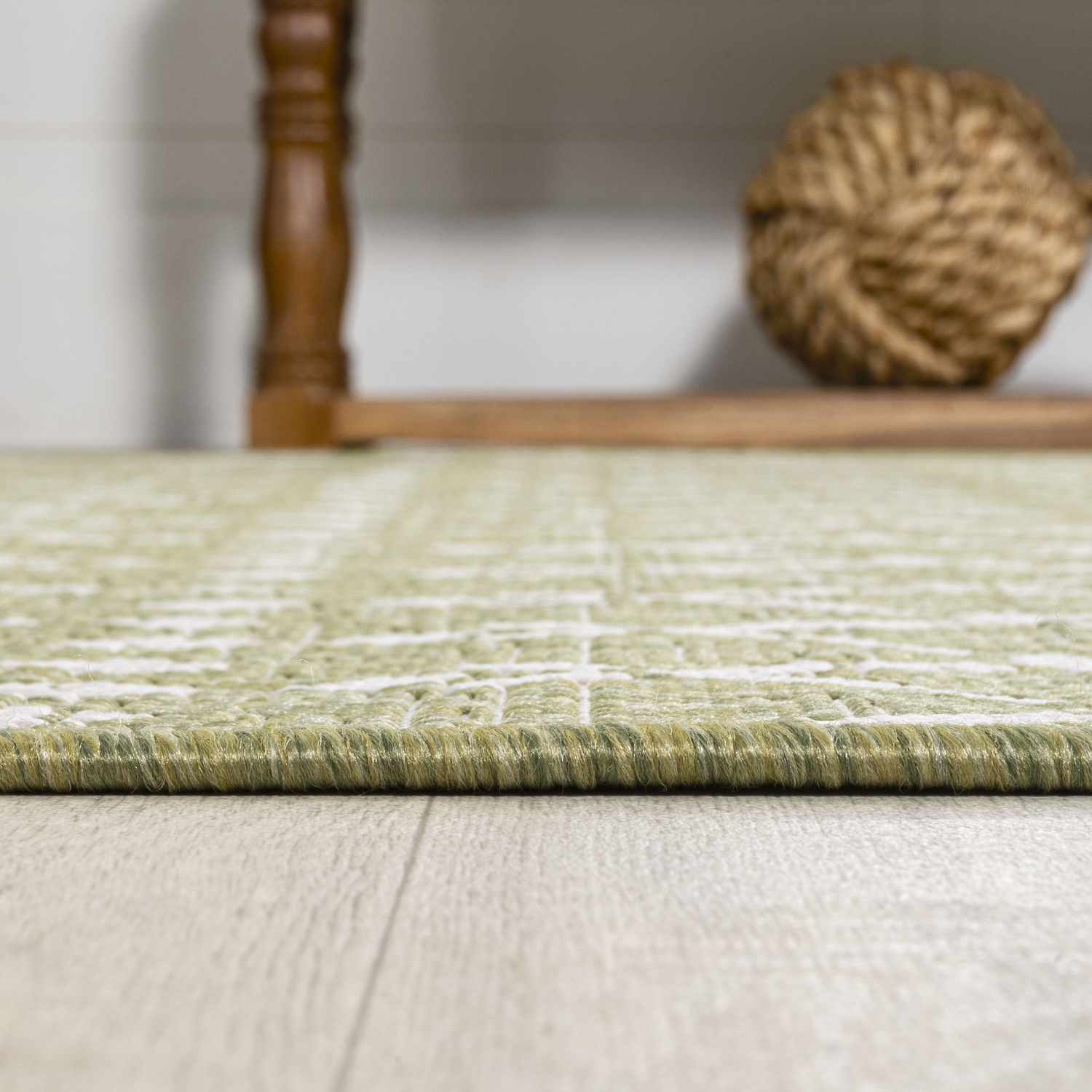 Tapis rond intérieur/extérieur à motif géométrique tressé marocain Ourika