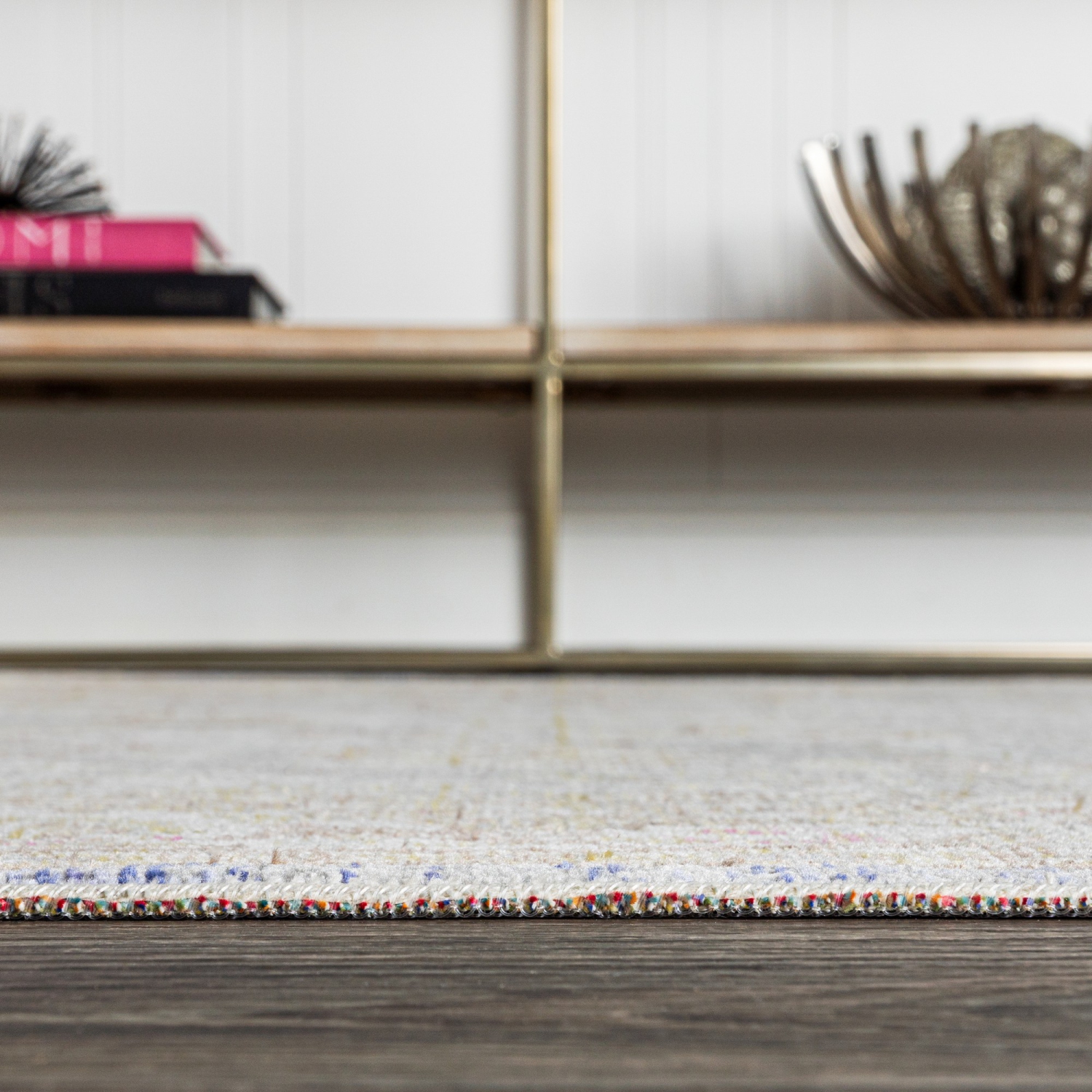 Alba – Tapis décoratif moderne Faded Peshawar