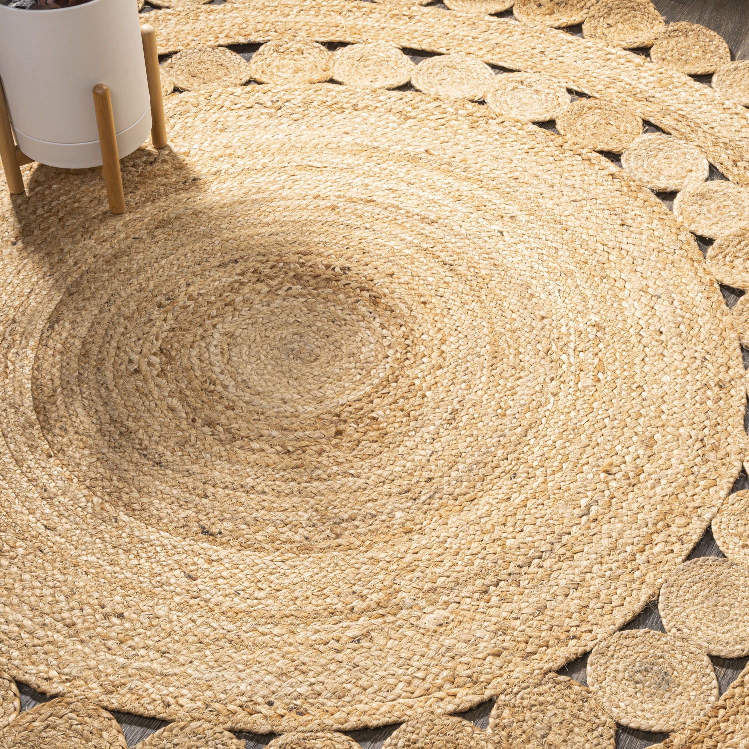 Bodhi Round Area Rug