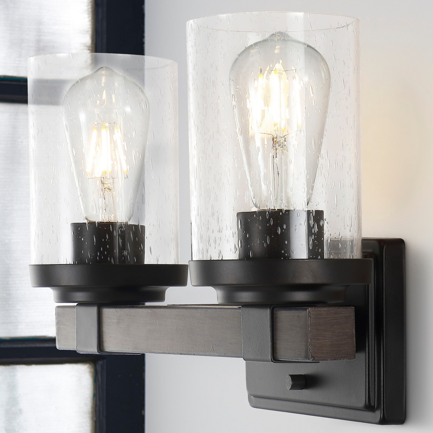 Applique de salle de bain champêtre DEL en fer/verre bosselé Bungalow