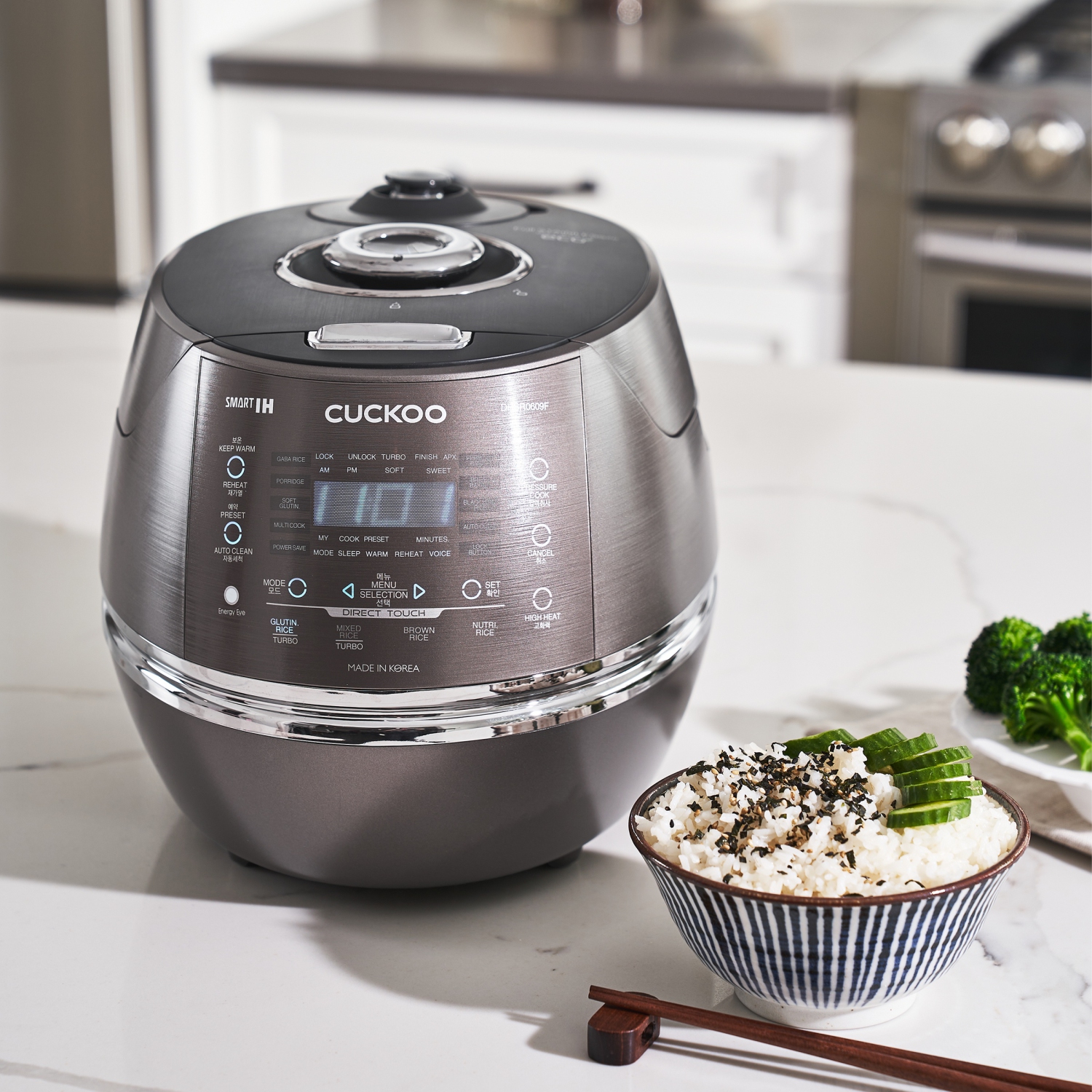 CUCKOO CRP-DHSR0609FD 6-Cup Induction Heating Pressure Rice Cooker with Nonstick Inner Pot, 21 Menu Modes, Fuzzy Logic Tech, 3 Voice Guide, Auto Clean