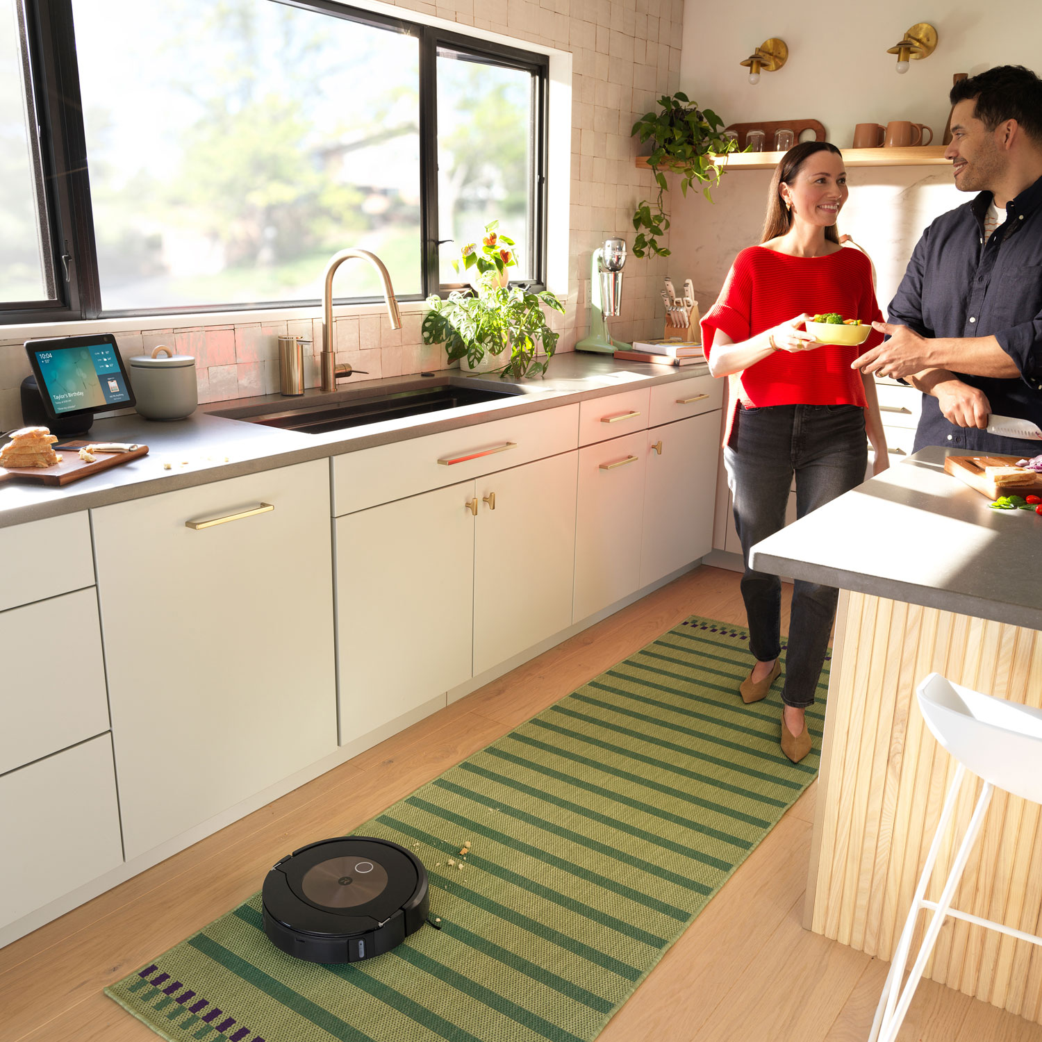 Aspirateur robot et vadrouille à vidange automatique Roomba Combo j9+ d'iRobot - Orignal