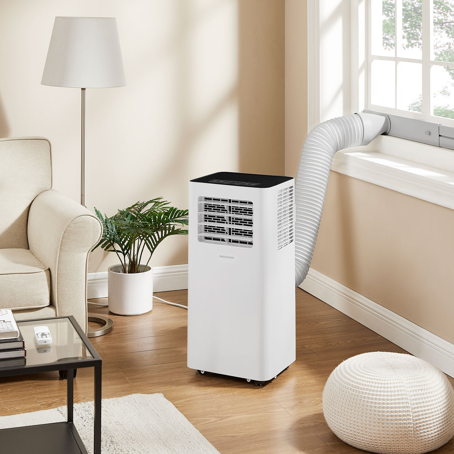 Climatiseur portatif d'Insignia - 14 000 BT U(SACC 9000 BTU) - Blanc/Noir - Exclusivité de Best Buy