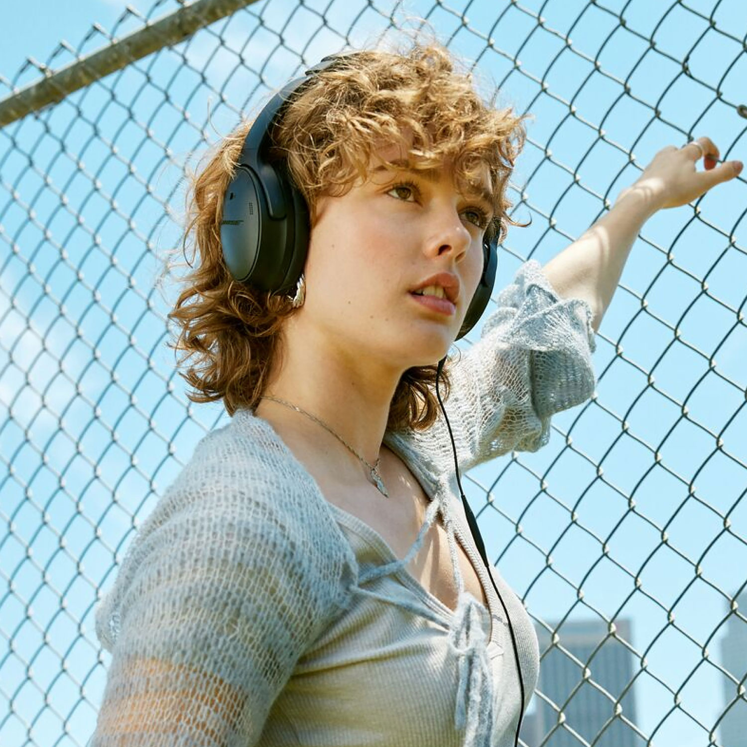 Casque d'écoute Bluetooth à suppression du bruit QuietComfort de Bose - Noir triple