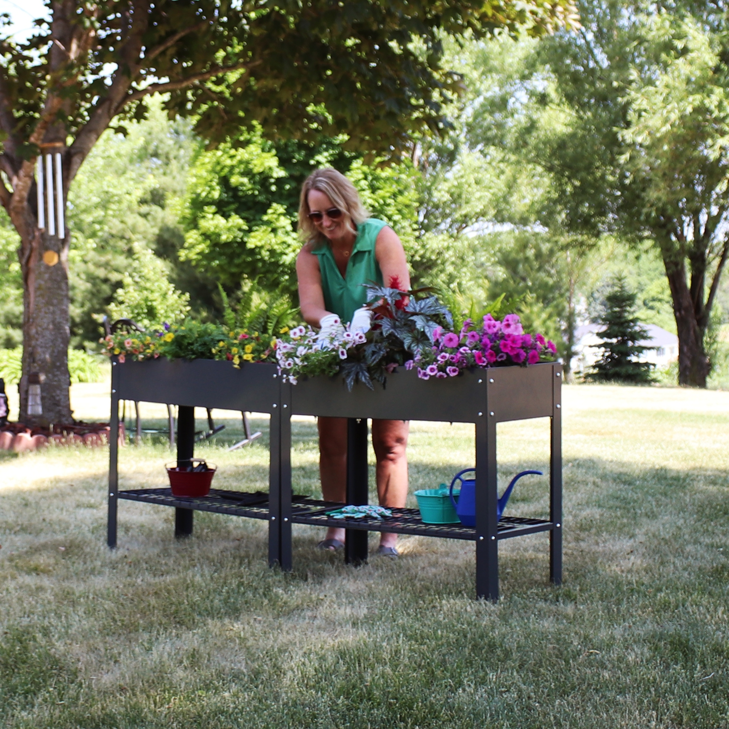 Sunnydaze Galvanized Steel Raised Bed with Mesh Shelf - Black - Set of 2