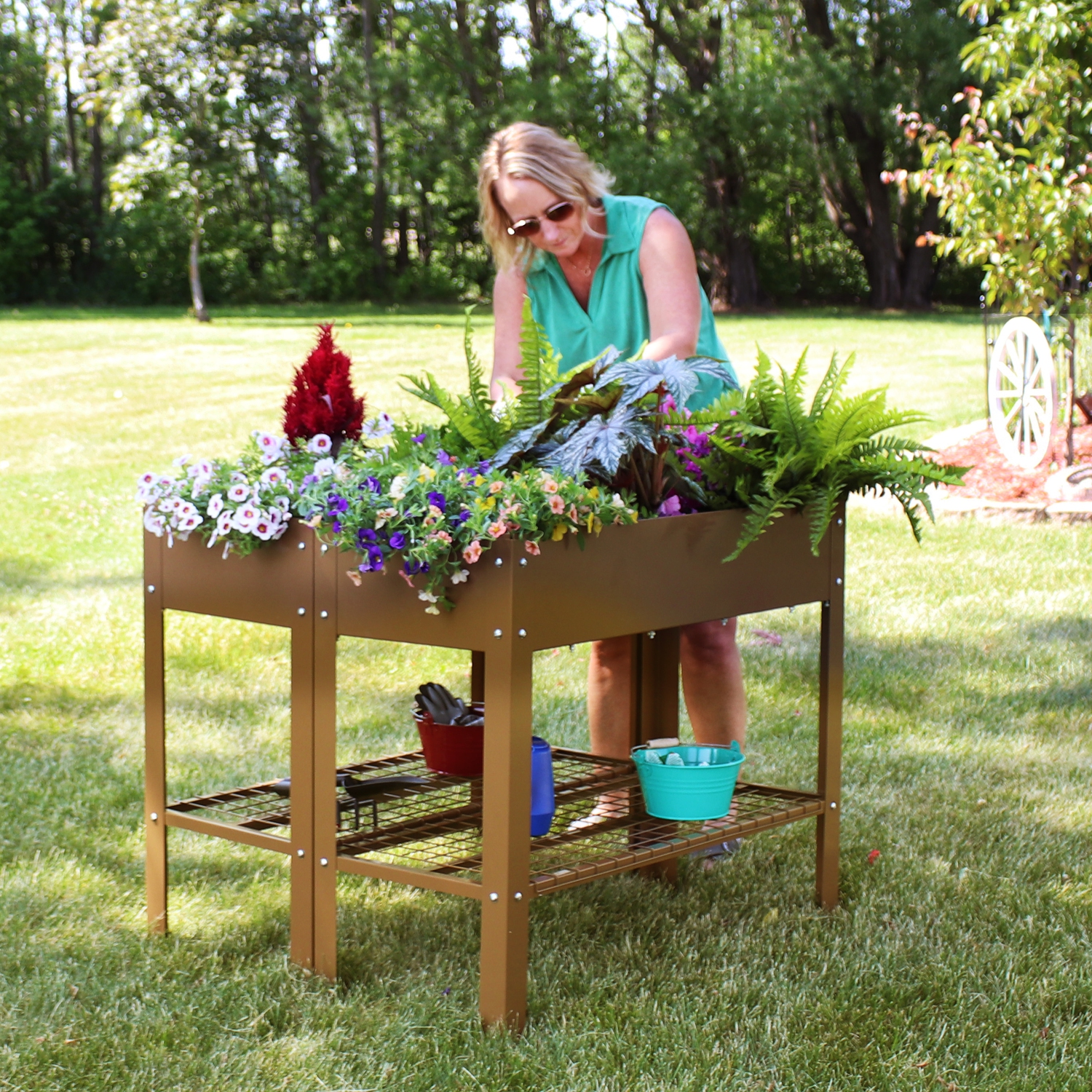 Sunnydaze Galvanized Steel Raised Bed with Mesh Shelf - Brown - Set of 2