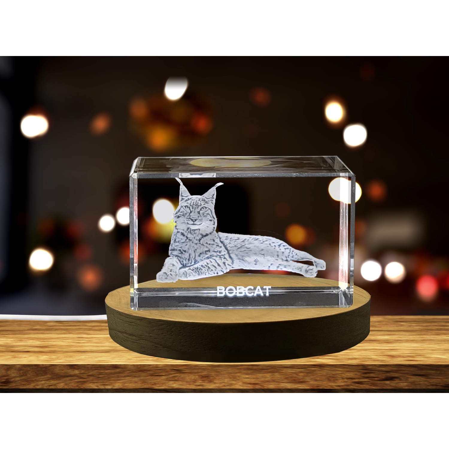 Unique 3D Engraved Crystal with Bobcat Design - Perfect Gift for Animal Lovers