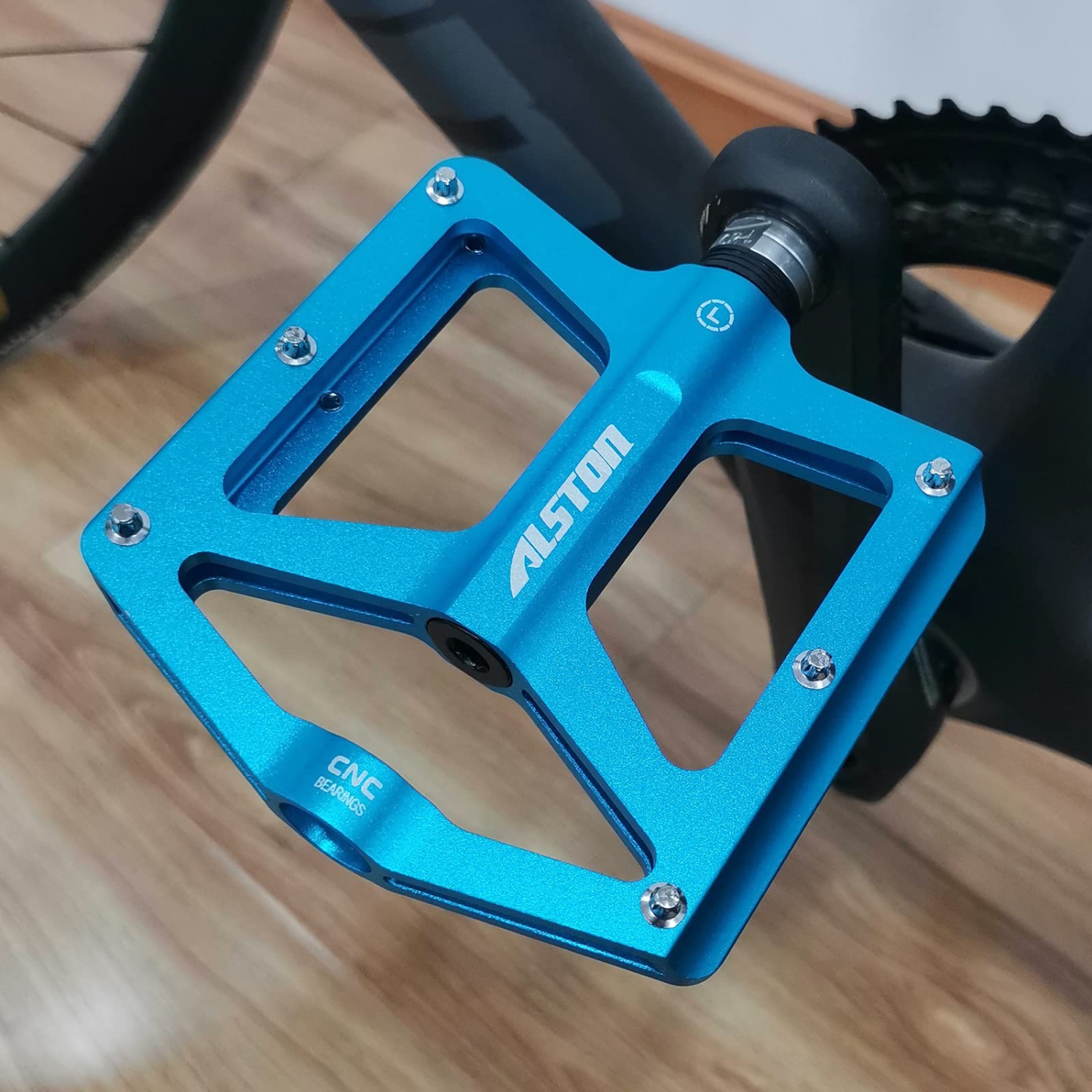 Road Bicycle MTB Aluminum Strong Pedal, Super Powerful CR-MO 9/16 Spindle 3 Pcs Ultra Sealed Bearings Face Off Pedals