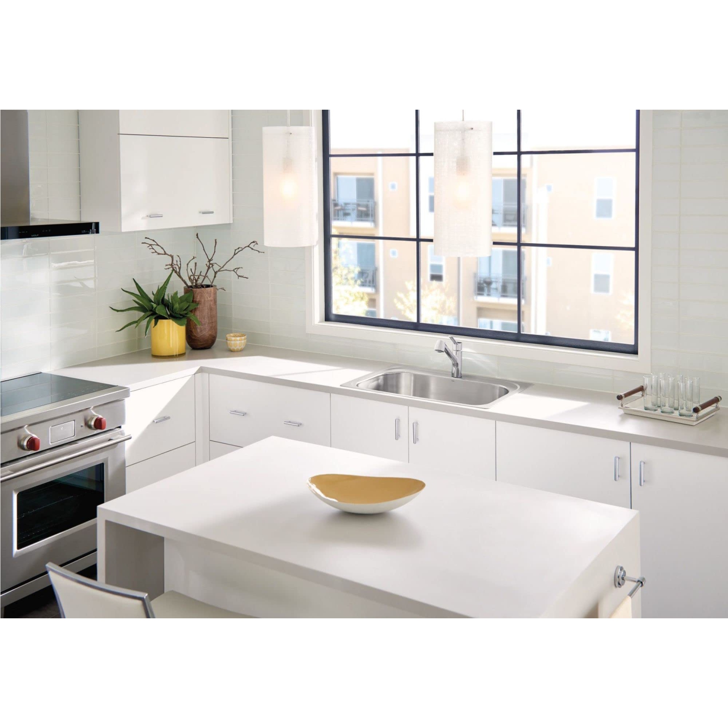 Robinet de cuisine moderne à une poignée et à nettoyage électrique Moen 7585C Method, chrome