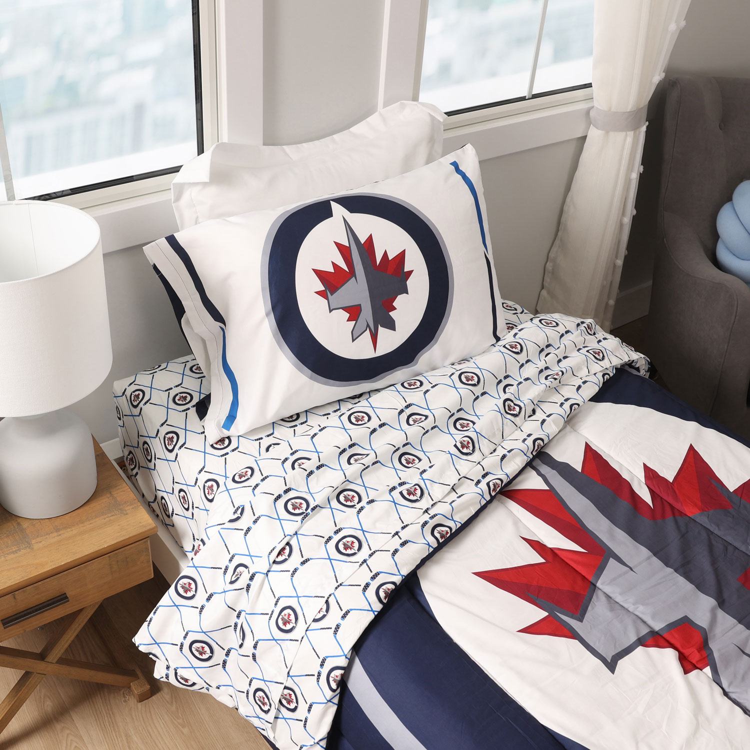 NHL 4-Piece Bed Sheet Set - Twin - Winnipeg Jets