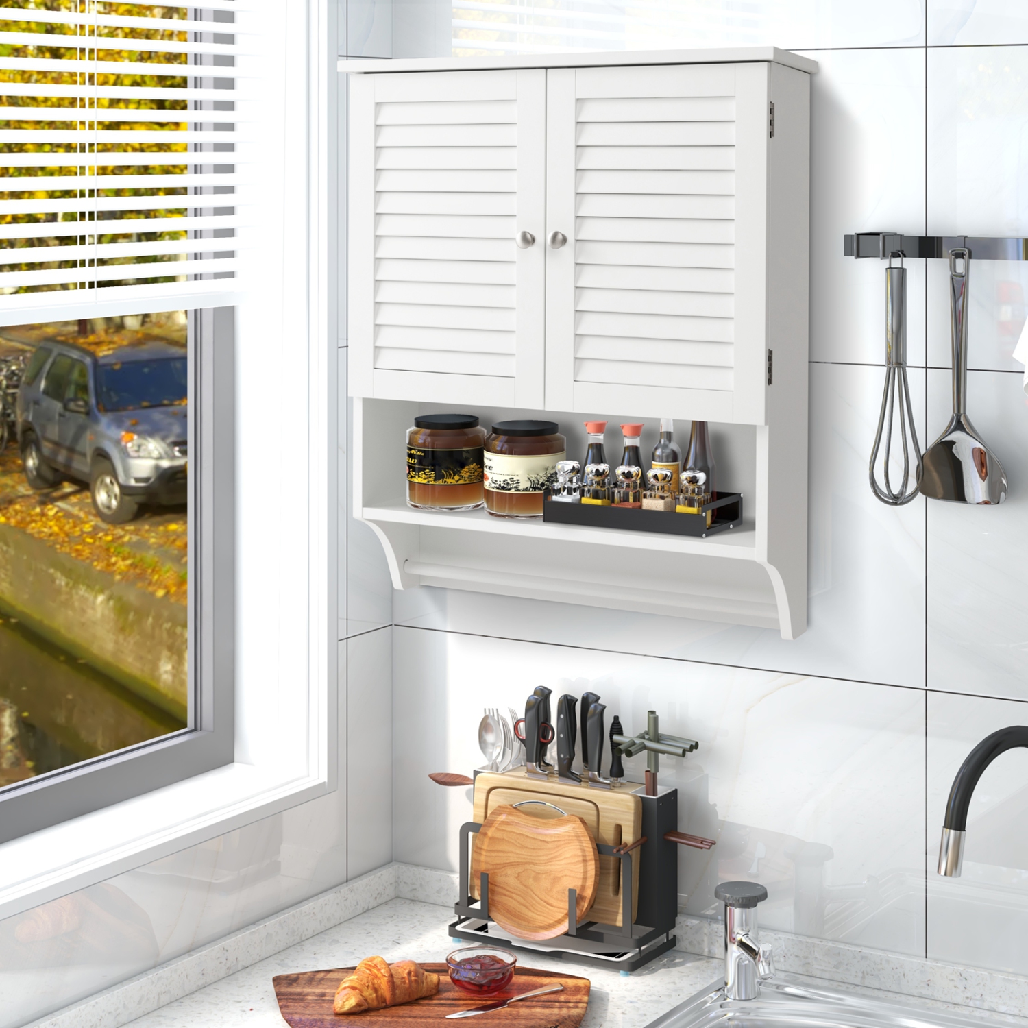 Armoire à pharmacie murale de salle de bain avec portes à évent et porte-serviettes de Costway