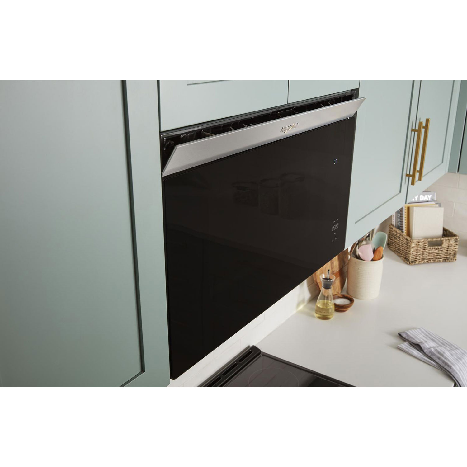 Micro-ondes avec hotte à design intégré sans plateau tournant de Whirlpool - 1,1 pi³ - Acier inoxydable