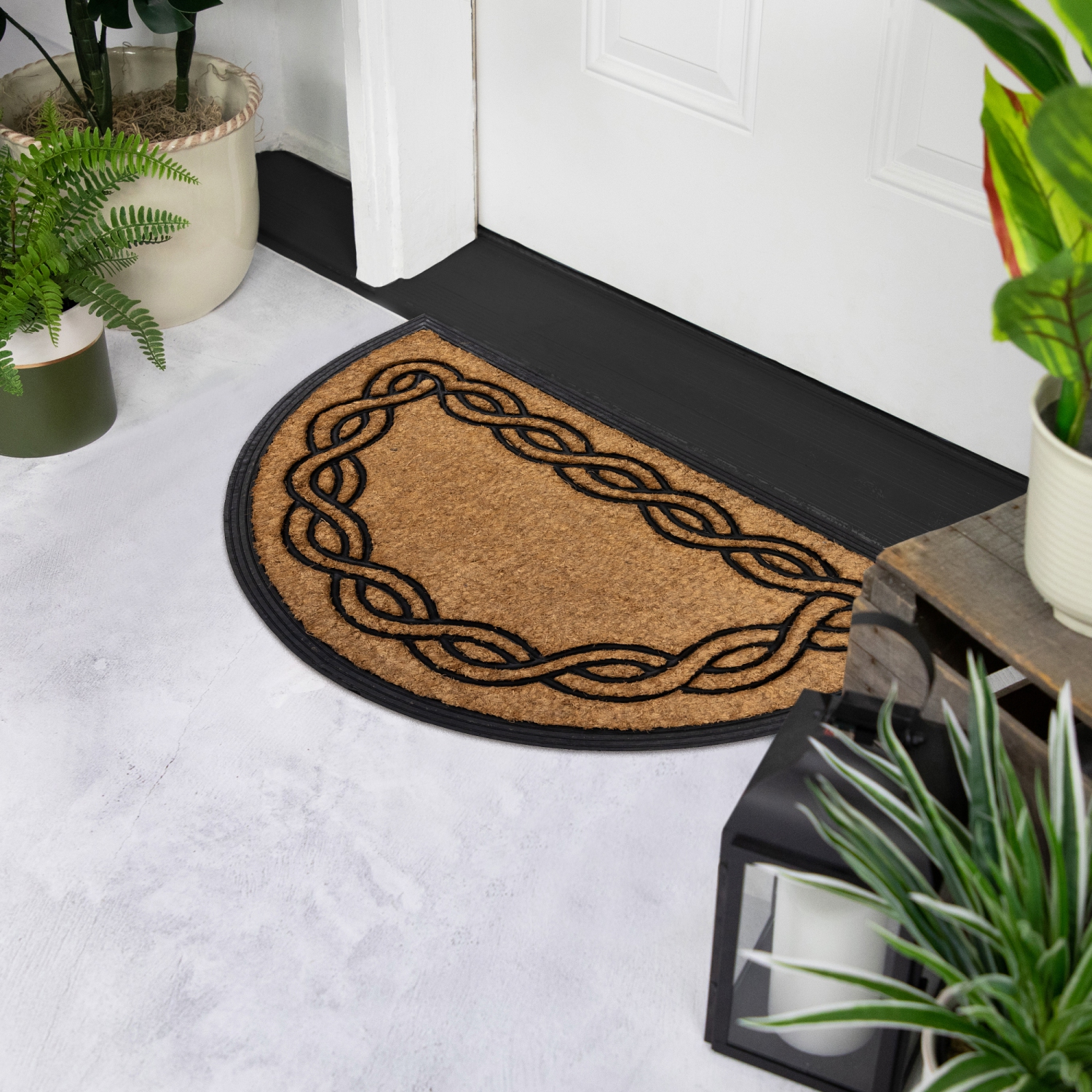 Black and Brown Swirl Half Round Doormat 17" x 29"