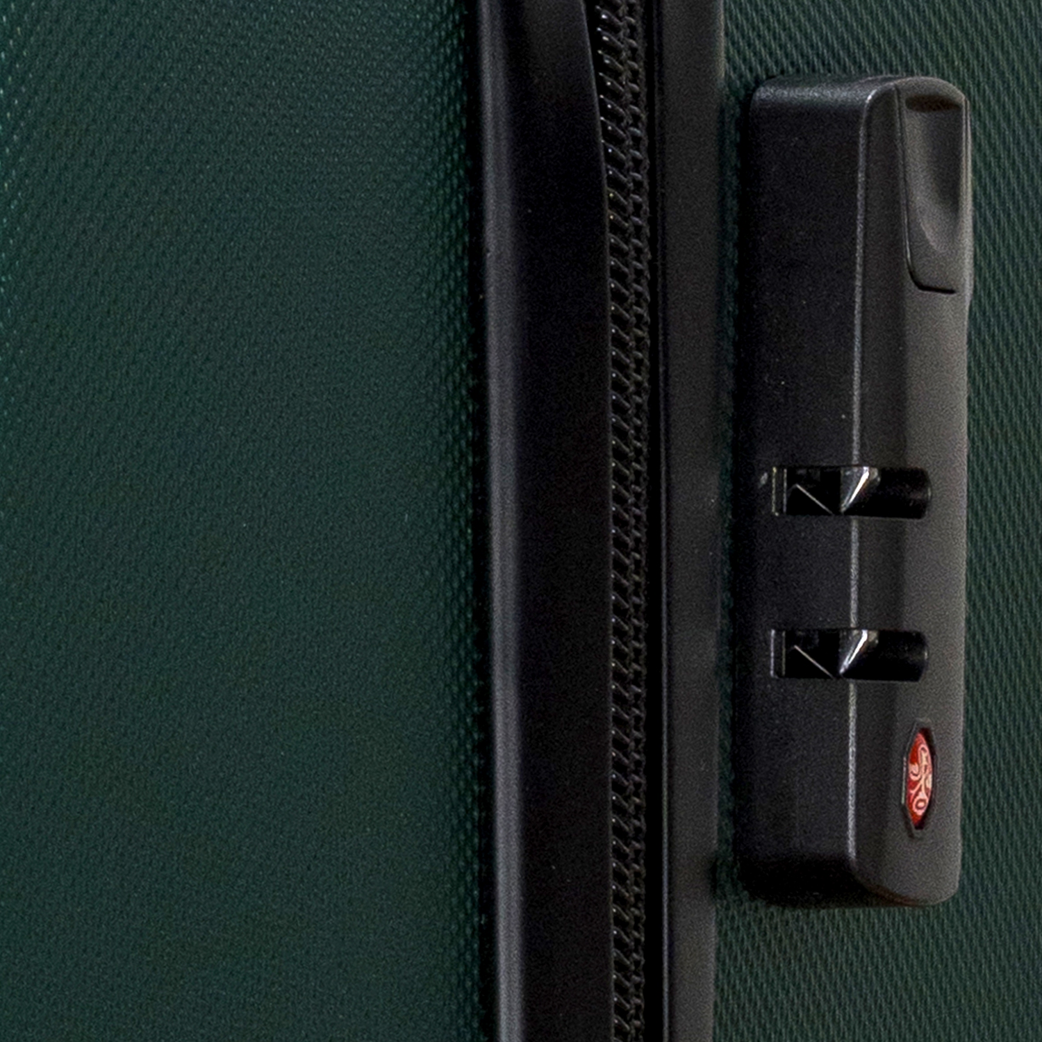 Bagage de cabine 20 po de la collection Highlander de NICCI