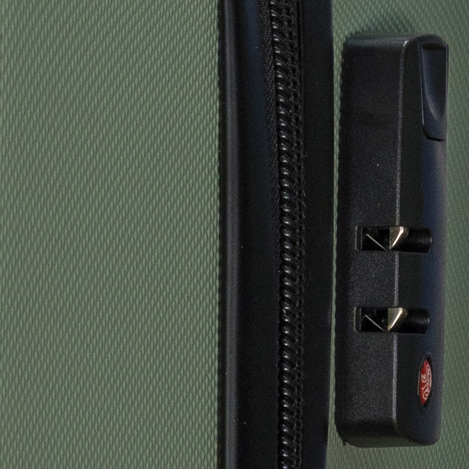 Bagage de cabine 20 po de la collection Highlander de NICCI