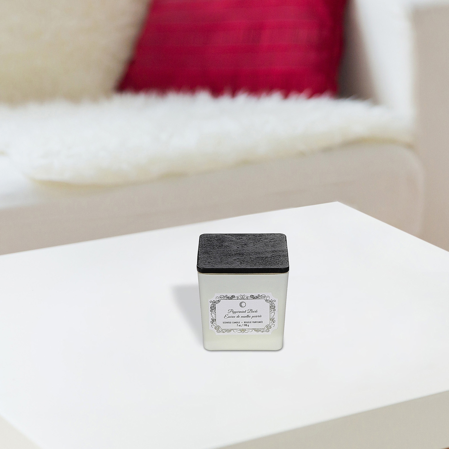 Bougie carrée de Noël 7oz Maison concepts écorce à la menthe poivrée