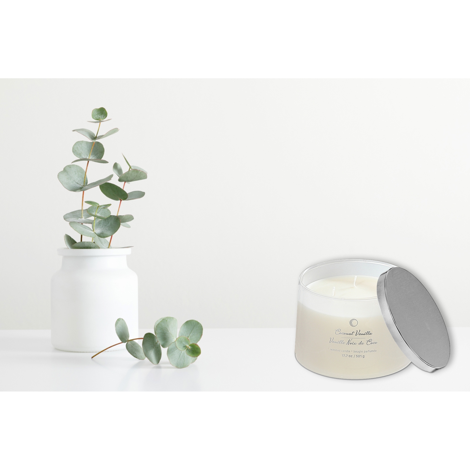 Maison Concepts 18Oz 3 Wick High Gloss Taper Candle Coconut Vanilla