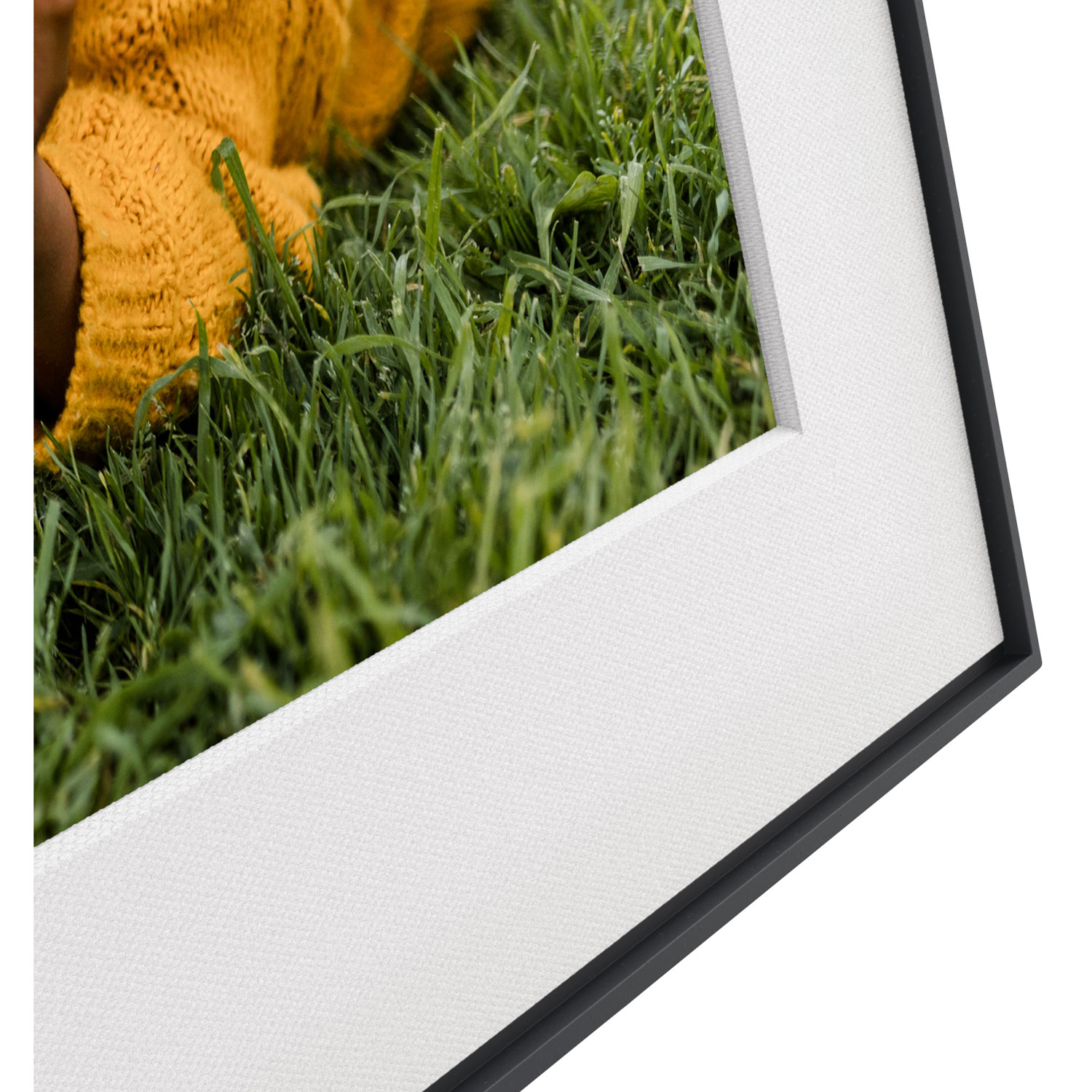 Aura Walden 15" Wi-Fi Digital Photo Frame