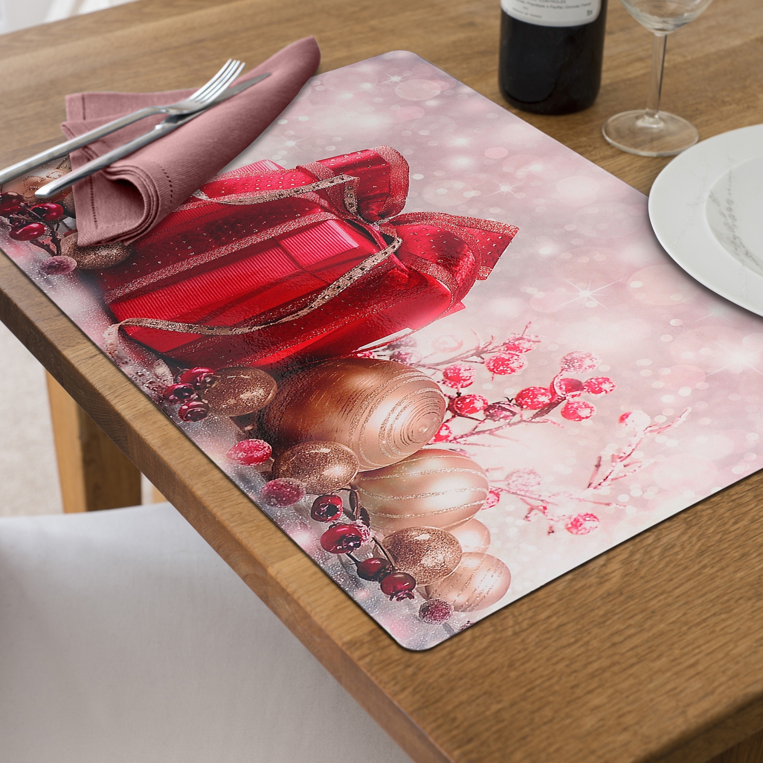 Maison Concepts Christmas Plastic Placemat Red Present - Set of 12