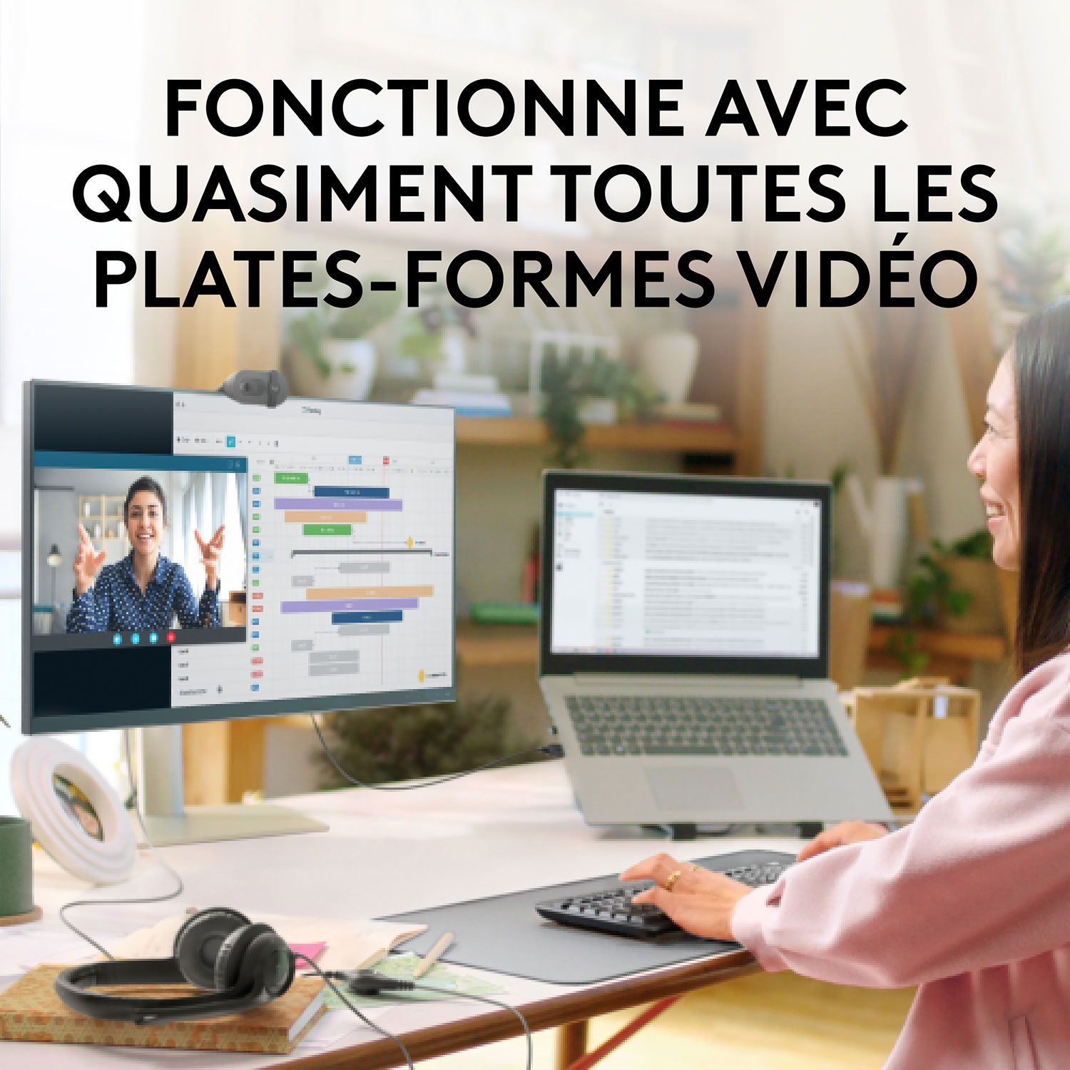 Logitech Brio 100 Full HD 1080p Webcam with Built-in Microphone - Graphite