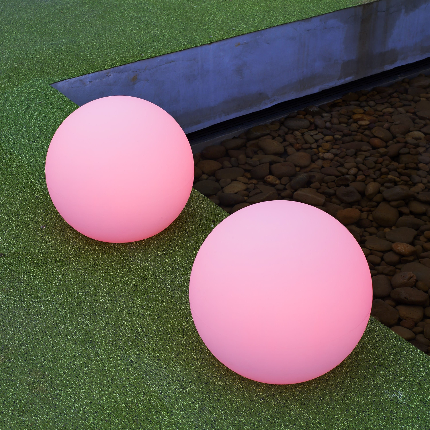 Newgarden Buly 40 LED RGB Floor & Floating Lamp, Wireless, Solar Battery