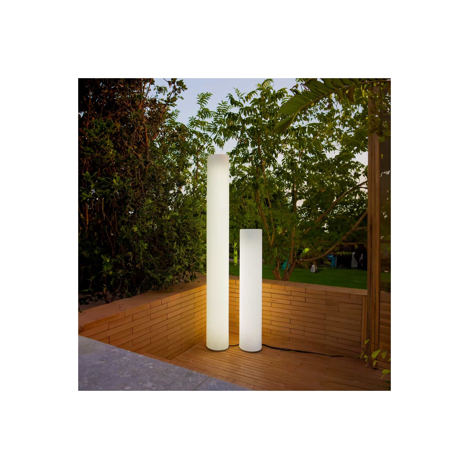 Newgarden Fity 100 LED Floor Lamp, Wireless & Rechargeable Battery