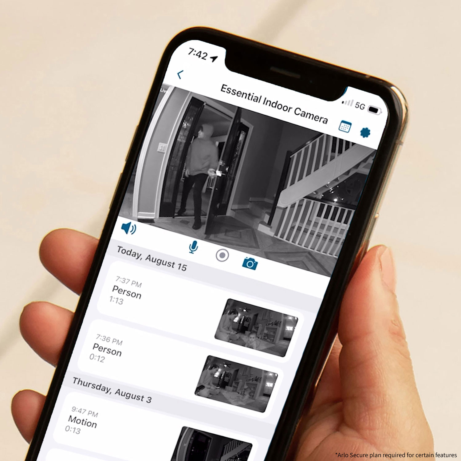 Caméra de surveillance d'intérieur avec fil HD Essential d'Arlo - Blanc - Exclusivité de Best Buy