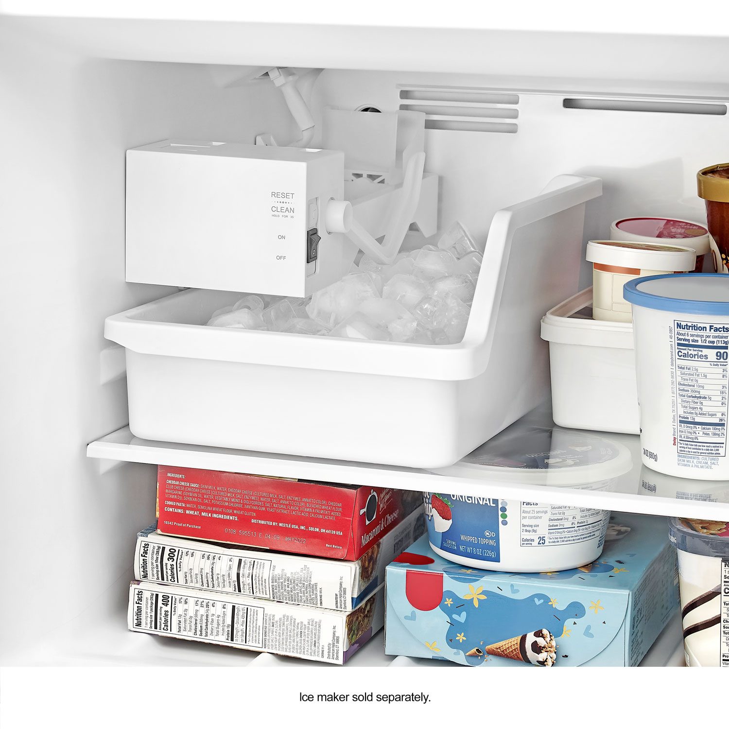 Réfrigérateur congélateur sup. 14,2 pi³/28 po d'Insignia - Inox - Exclusivité Best Buy