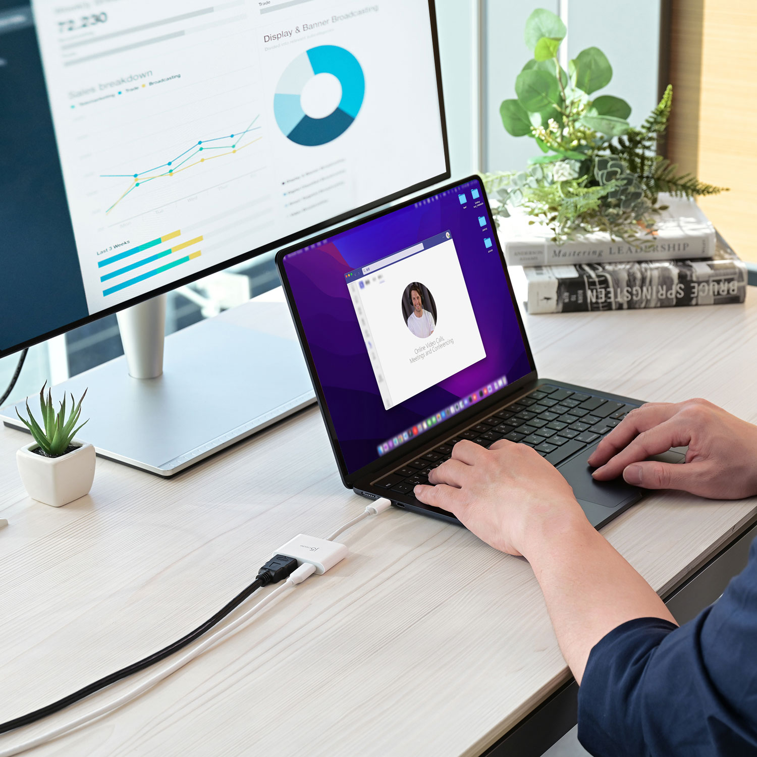 j5create USB-C to 4K HDMI Adapter with Power Delivery - White