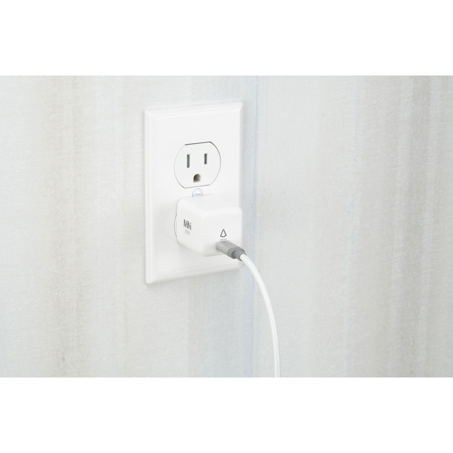 LBT 30W USB-C GaN Wall Charger with 1.5m Braided USB-C Cable - White
