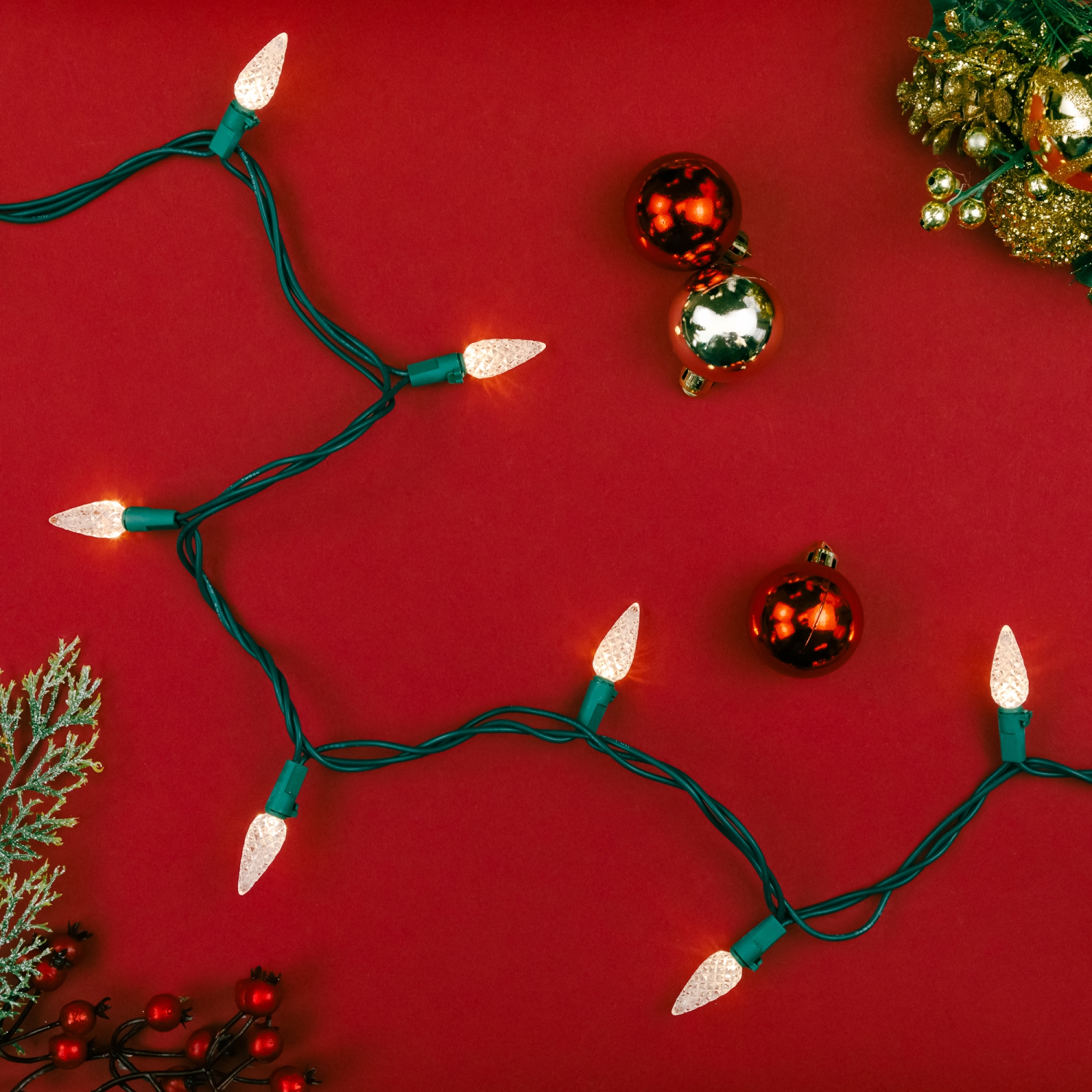 LED Faceted C6 Christmas Light - Warm White - 66.25' Green Wire - 200ct