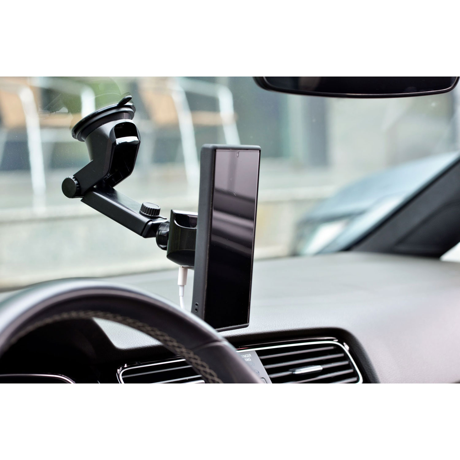 Energizer 2-in-1 15W Magnetic Wireless Car Charger with Vent Mount