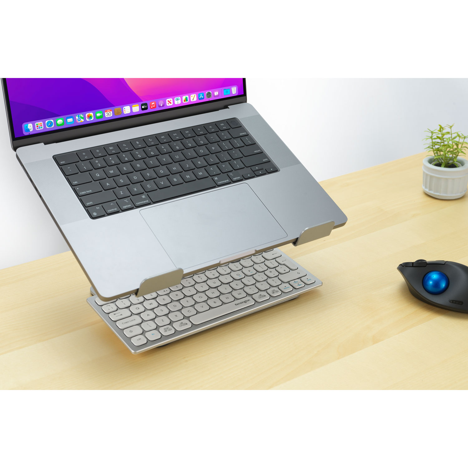 Kensington Universal Tabletop Laptop Riser