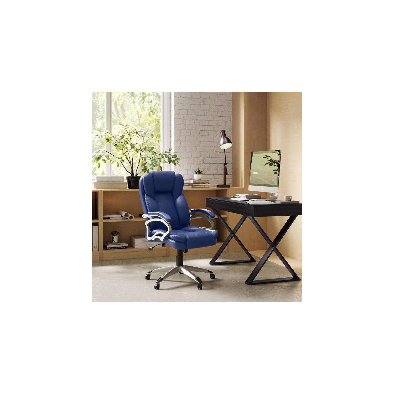 Fauteuil de bureau en similicuir à dossier haut Workspace de CorLiving - Bleu cobalt