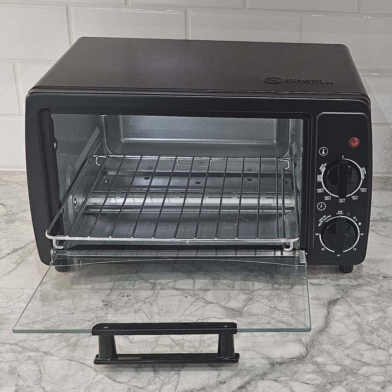 Toastess - Toaster Oven, 4 Slice Capacity, Temperature Control, 1000 Watts, Black