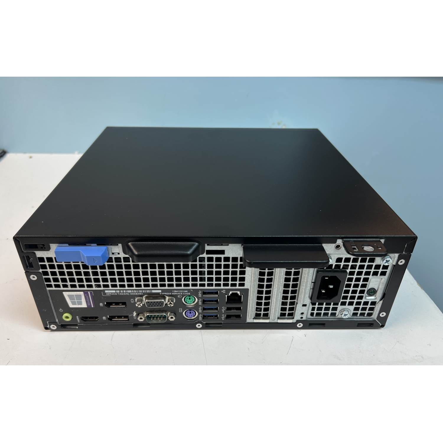 Refurbished - DELL OptiPlex 5050 SFF Desktop, Intel i7-6th Gen. 3.4Ghz, 8GB DDR4 RAM, 240GB SSD, HDMI, Display Port, Windows 10 Pro. (Keyboard &