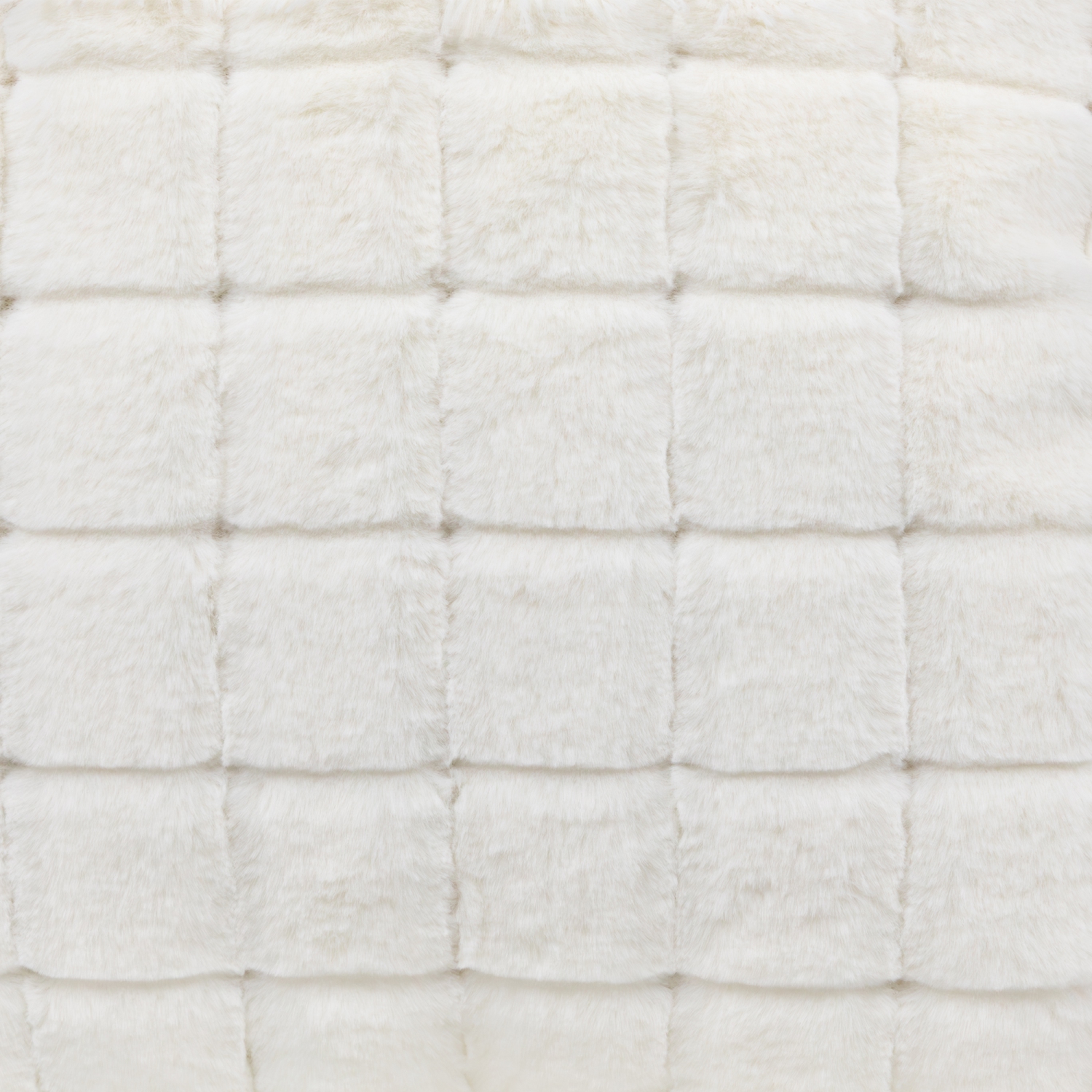 Coussin décoratif carré moelleux à carreaux blancs de 18 po