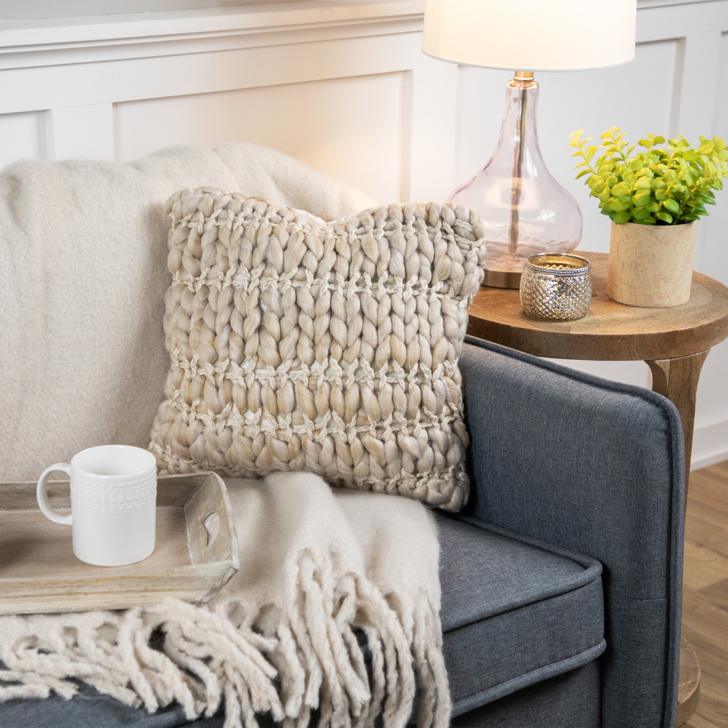 Coussin décoratif carré en tricot kaki géant de 16 po avec dossier en velours