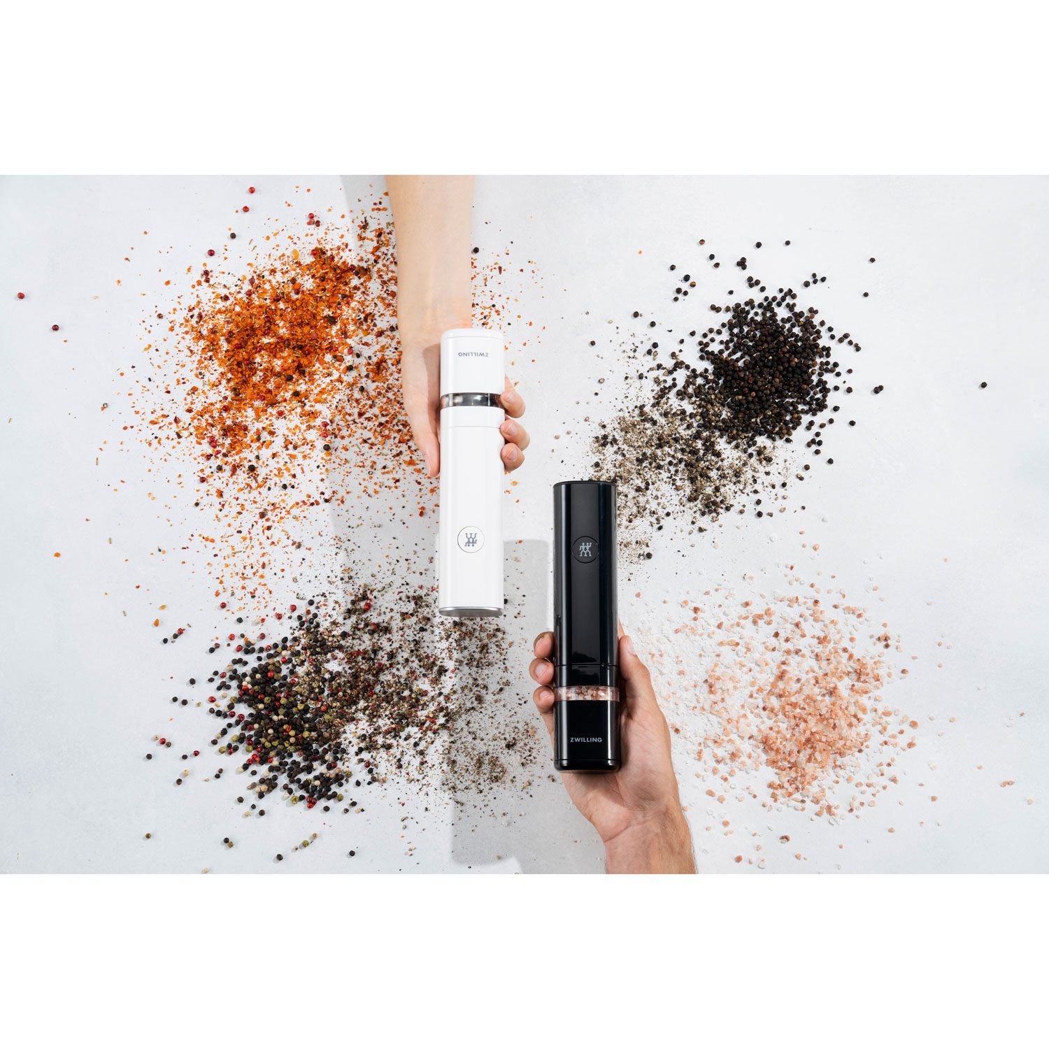 Ensemble avec moulins à sel et à poivre Enfinigy de Zwilling - Noir/Blanc