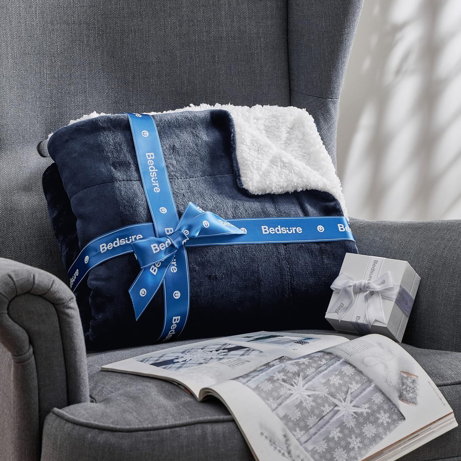 Bedsure Sherpa Fleece Throw Blanket for Couch - Thick and Warm Blankets, Soft and Fuzzy Throw Blanket for Sofa, Navy, 90x90 Inches