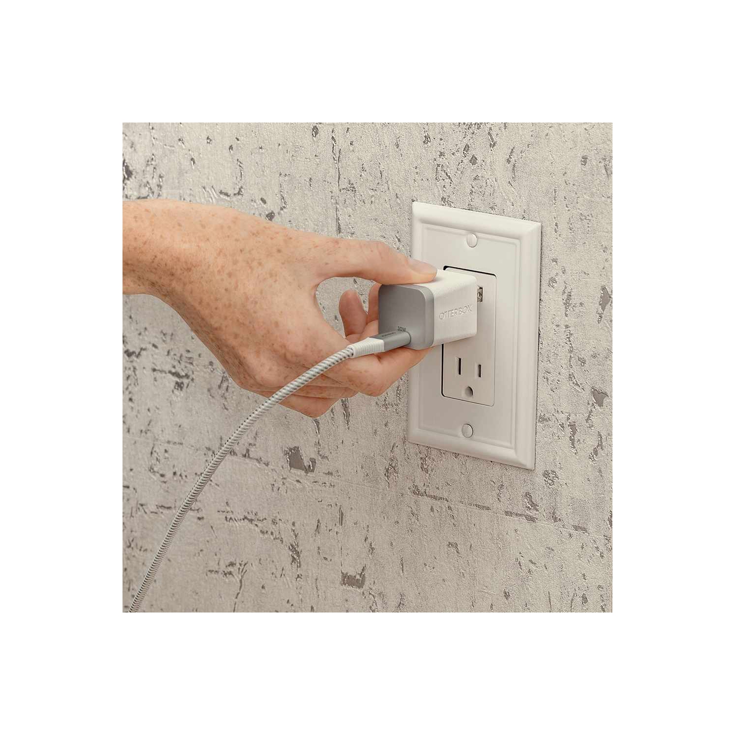 OtterBox Premium Pro Wall Charger 30W USB-C GaN w/USB-C to Lightning Cable 6ft | White