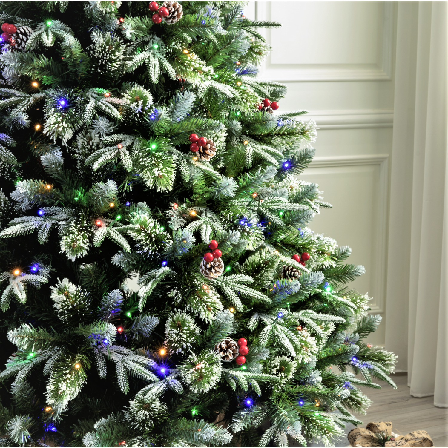 Sapin de Noël givré double de 6 pi avec lumières DEL qui changent de couleur pour les Fêtes