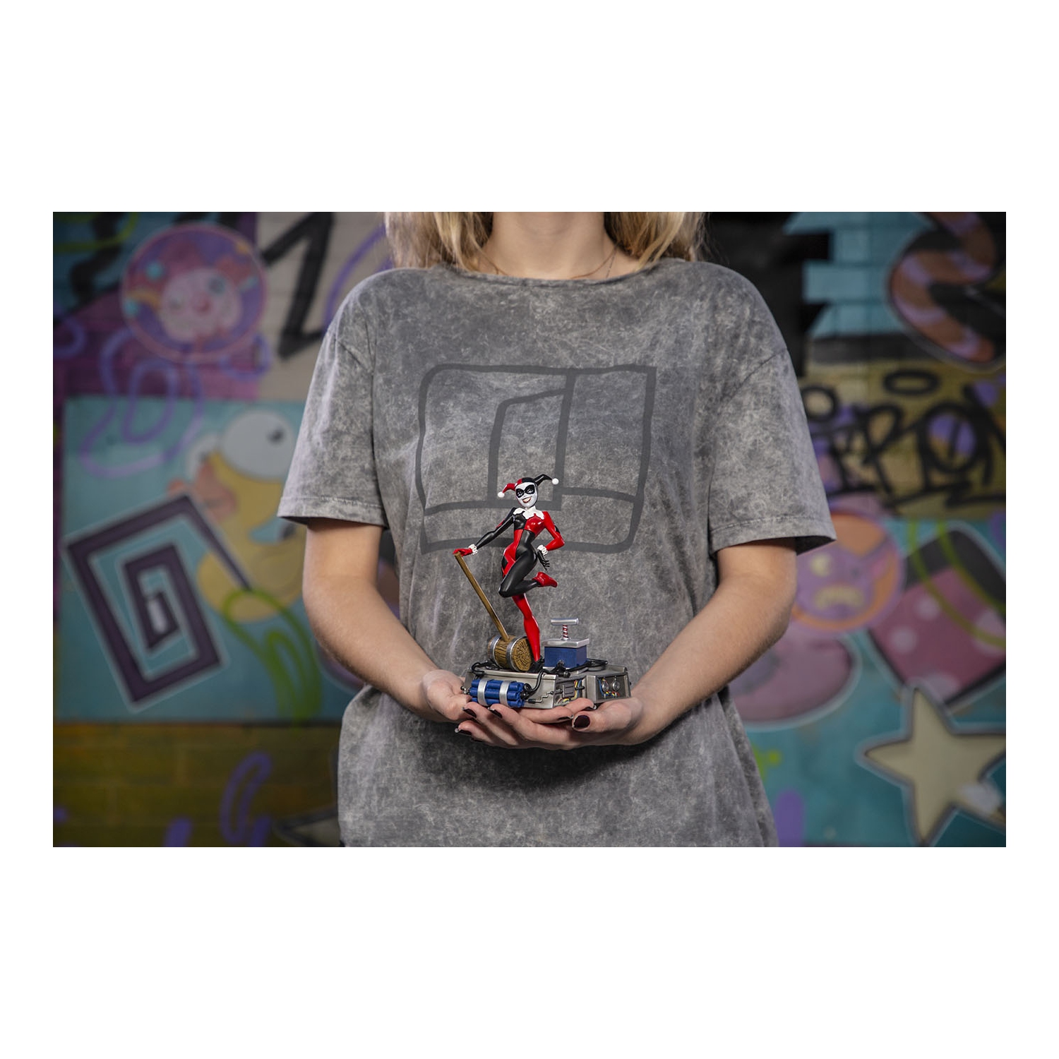 Iron Studios Harley Quinn - Batman Animated Series - Art Scale 1/10