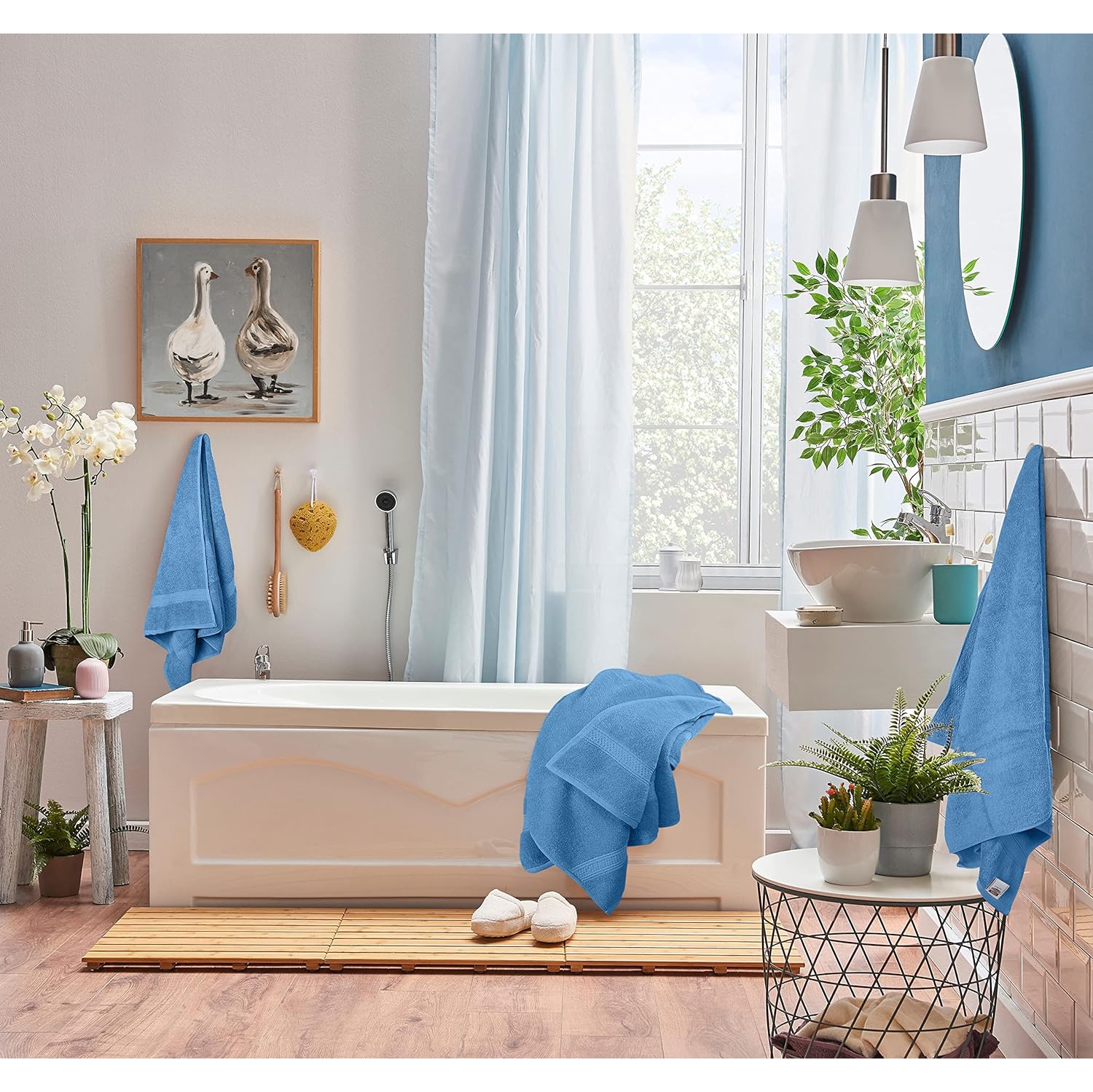 Ensemble de 8 serviettes Utopia, 2 serviettes de bain, 2 essuie-mains et 4 débarbouillettes, 100 % coton filé à anneaux très absorbant 600&nbsp;GSM