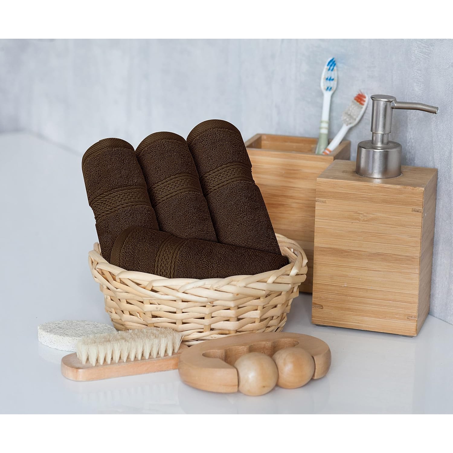 Ensemble de 8 serviettes Utopia, 2 serviettes de bain, 2 essuie-mains et 4 débarbouillettes, 100 % coton filé à anneaux très absorbant 600 GSM