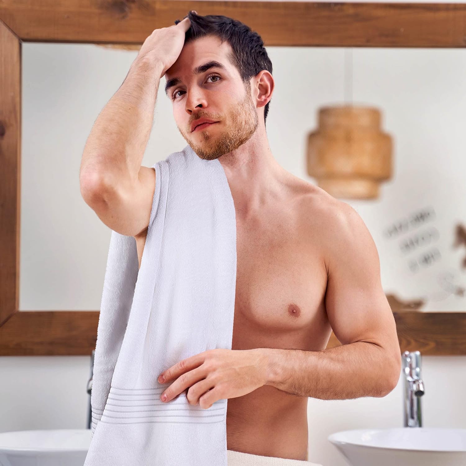 Serviettes Utopia – serviettes de bain 100 % coton filé avec anneaux, ultra-doux et très absorbants, 27 x 54 po, grandes serviettes de bain (blanc)