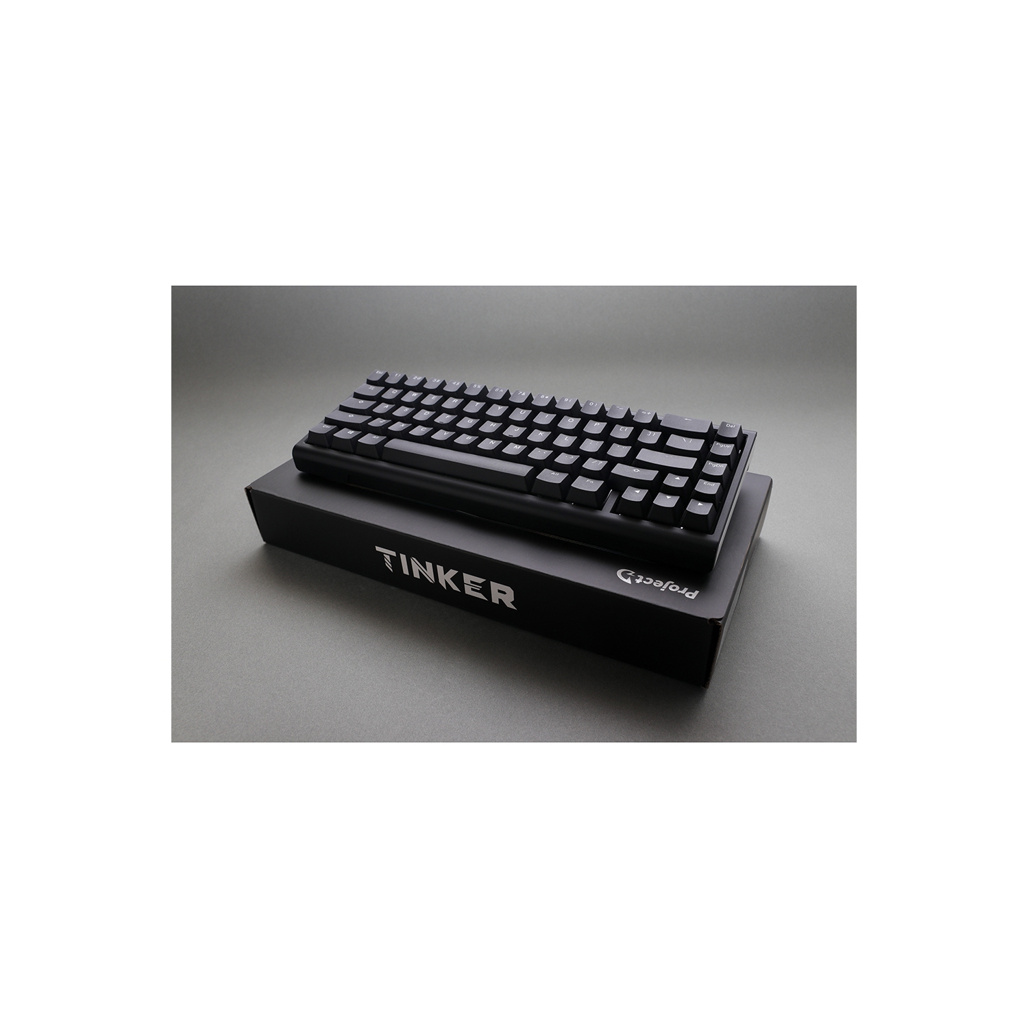 Ducky ProjectD – Clavier de jeu mécanique remplaçable à chaud 65 RVB Cherry MX Blue Switch SF, noir
