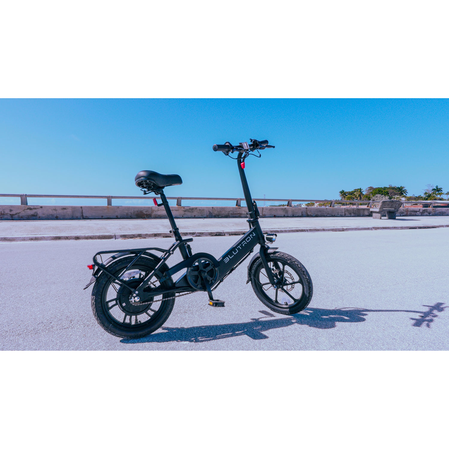 Vélo électrique repliable compact de 350 W EB350F de Blutron - Noir - Partenaire de détail exclusif