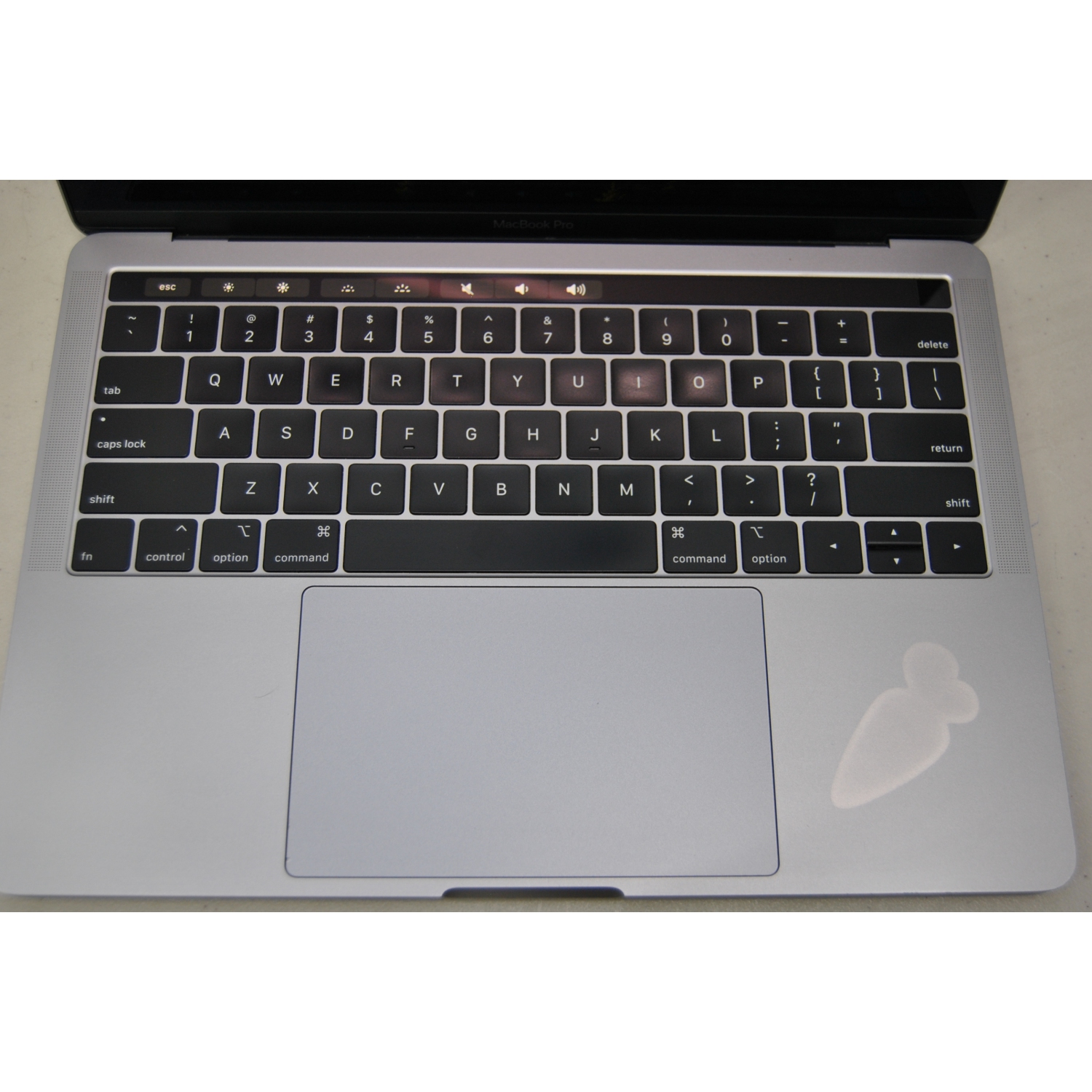 Refurbished - Apple MacBook Pro - 13” - Core i7 8559U – 2.70GHZ - 16GB RAM – 500GB SSD - Touch Bar - 2018 – A1989- EMC: 3214